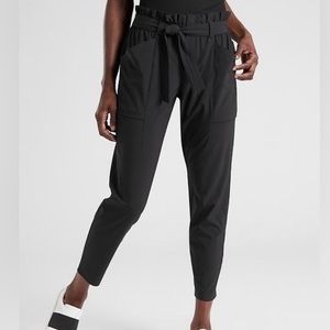 NWT Athleta Skyline Pant II in black